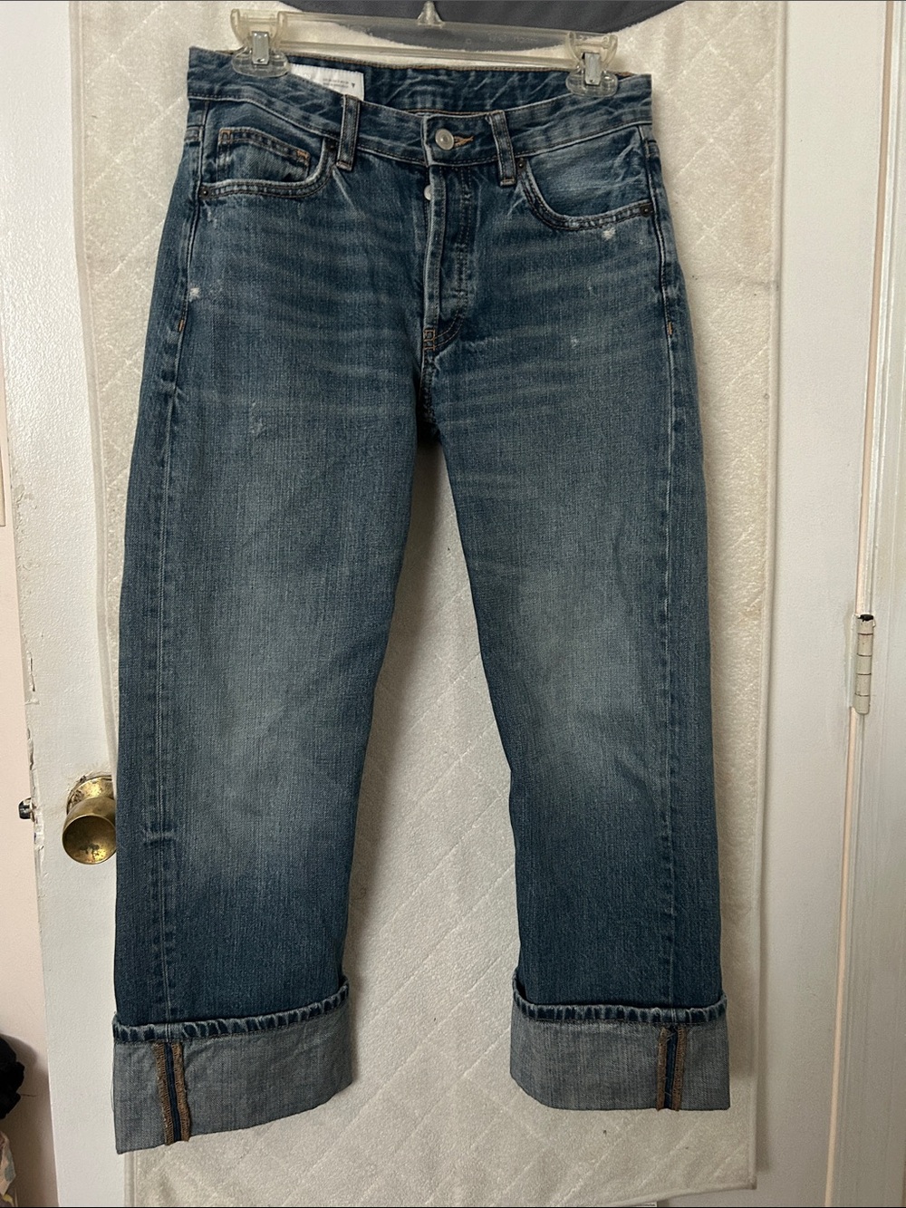 NWOT Zara Crop Cuffed Straight Jeans Size 2- Run large! - Picture 5 of 6